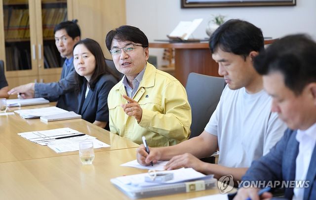 김광용 재난안전관리본부장, 하천·계곡 불법시설 정비 추진현황 점검 회의 주재