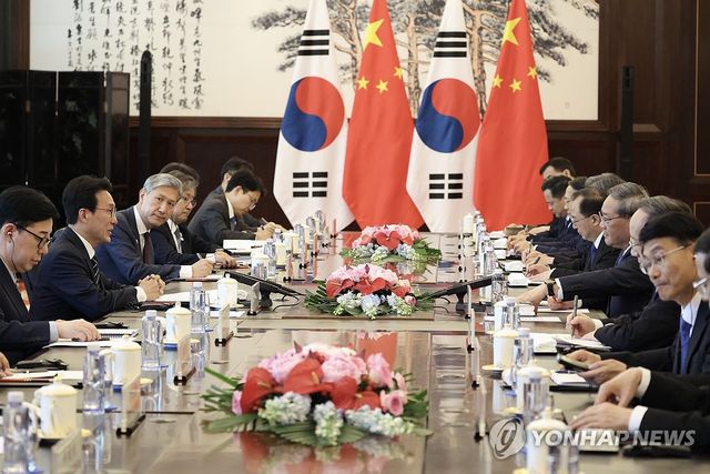 김민석 국무총리, 리창 중국 국무원 총리와 회담