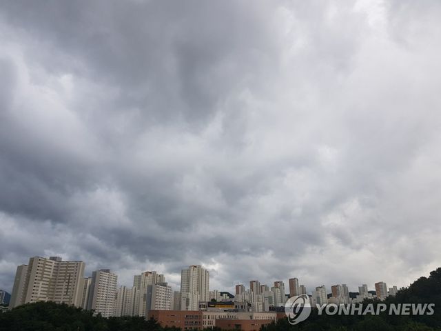흐린 하늘