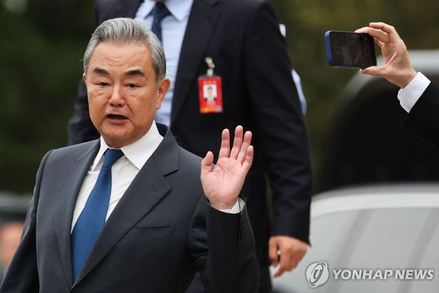 중국 왕이 외교부장