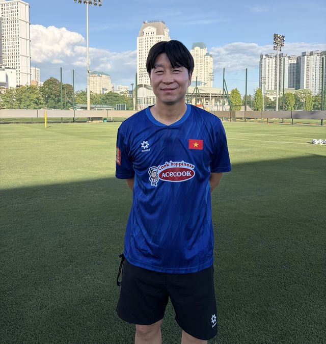 김두현 베트남 축구대표팀 수석코치.