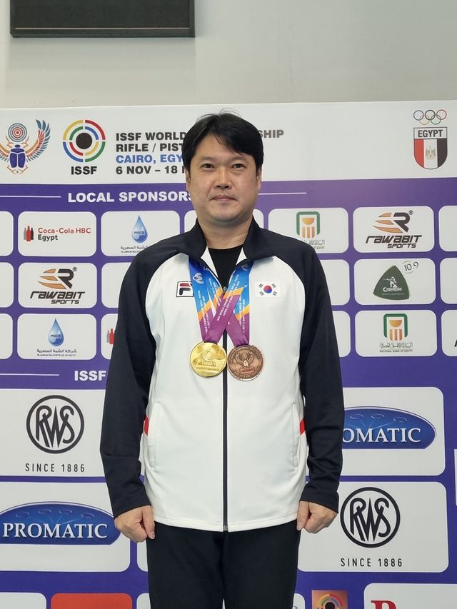 2025 국제사격연맹(ISSF) 세계선수권대회에서 메달을 거머쥔 소승섭