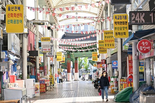 중앙전통시장 곰장어·통닭거리