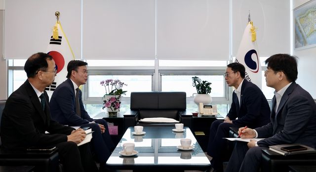 새만금개발청, 관세청과 종합보세구역 확대 논의