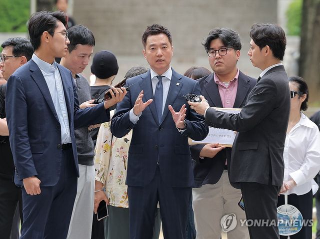 영장실질심사 출석하는 김세의 가세연 대표