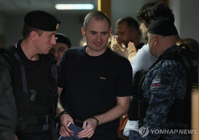 러시아 자유주의 야당 야블로코 부대표 막심 크루글로프