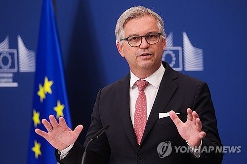 마그누스 브루너 EU 이민 담당 집행위원 