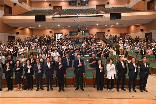 원강수 원주시장 이임식. [원주시 제공·재판매 및 DB 금지]
