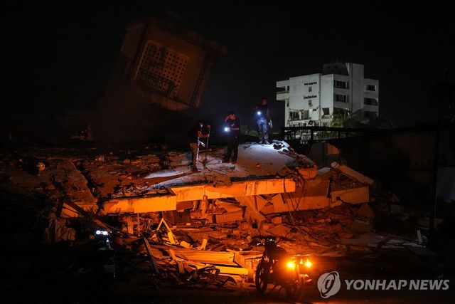 베네수엘라 지진 생존자 수색