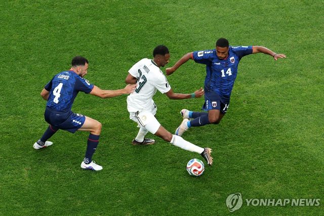 카보베르데와 사우디의 경기 장면.