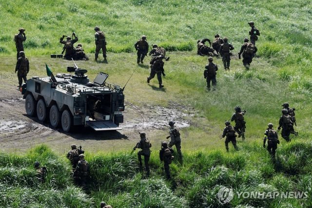 JAPAN-USA/DRILLS