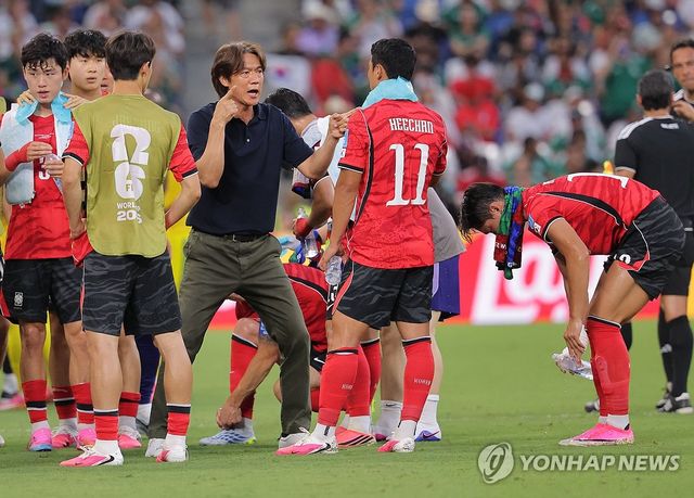 열변 토하는 홍명보 감독