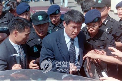 불세출의 축구스타 '차붐'의 추락