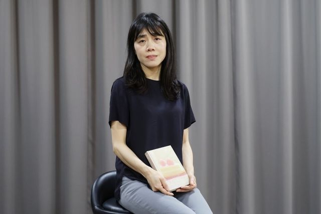 '딸기 이론' 출간한 김숨 소설가