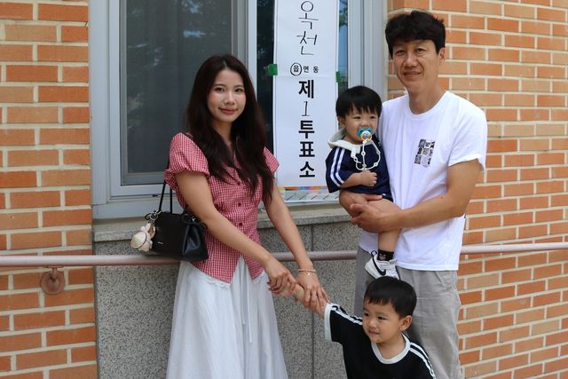 첫 투표한 베트남 새댁 