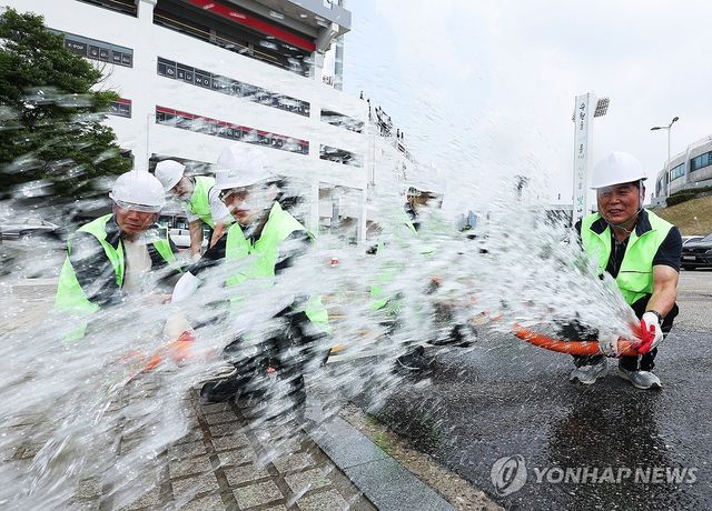 수원도시공사, 장마 앞두고 배수장비 점검