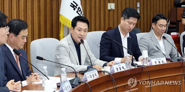 청년ㆍ대학생 시국 대토론회, 발언하는 장동혁 대표