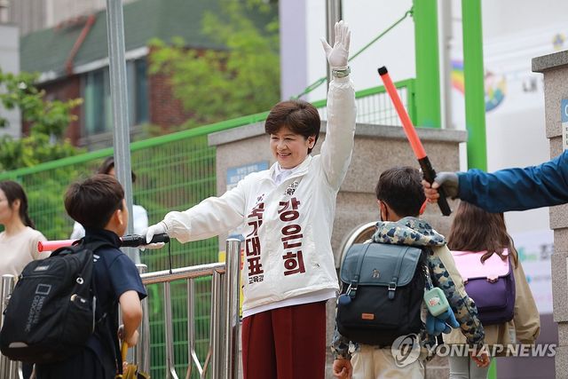 "늘 아이들 곁에 서겠습니다"