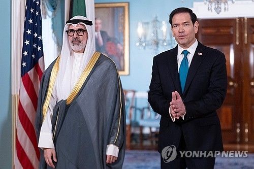알사바 쿠웨이트 외무장관(왼쪽)과 루비오 미국 국무장관 