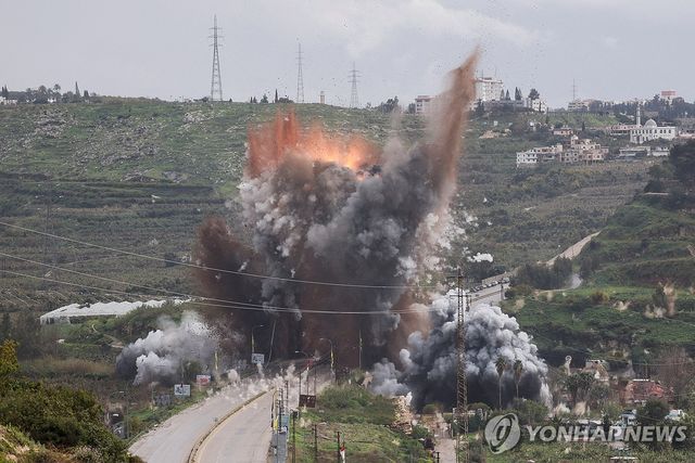 이스라엘, '헤즈볼라 무기 통로' 레바논 다리 공습