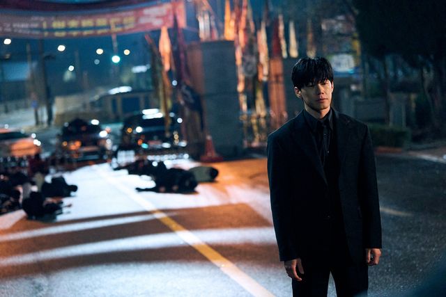 넷플릭스 '참교육' 한 장면
