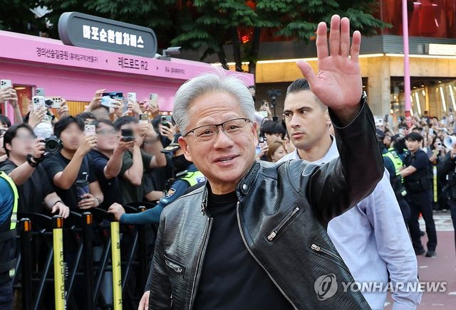 젠슨 황, '삼겹살 먹으러 왔어요'