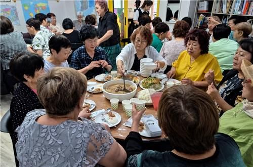 광주 고려인마을 동포체류지원센터 무료 급식