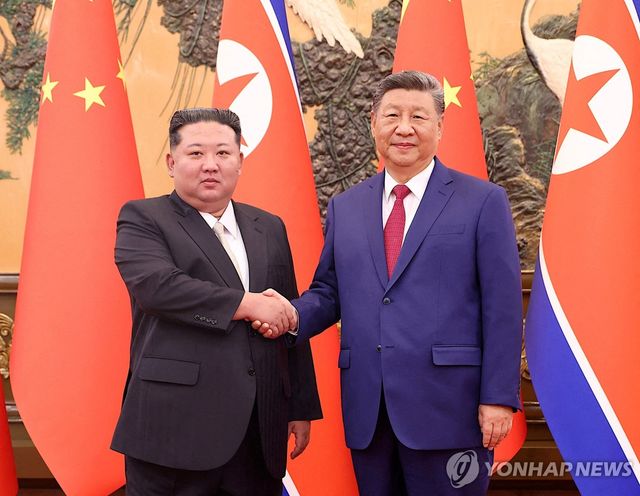 시진핑 중국 국가주석과 김정은 북한 국무위원장