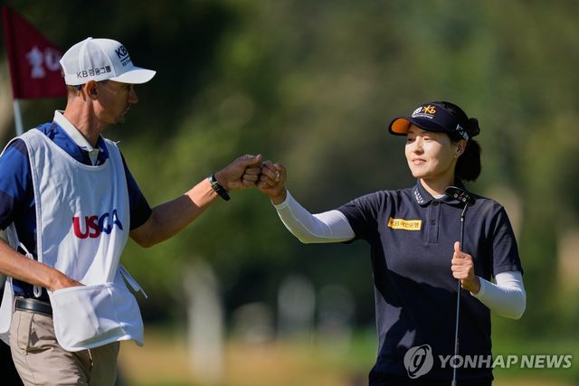 전인지(오른쪽)