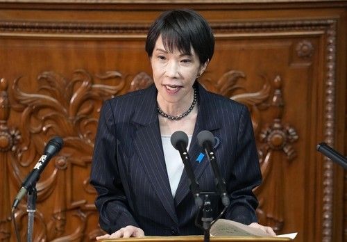 국회에서 연설하는 다카이치 일본 총리