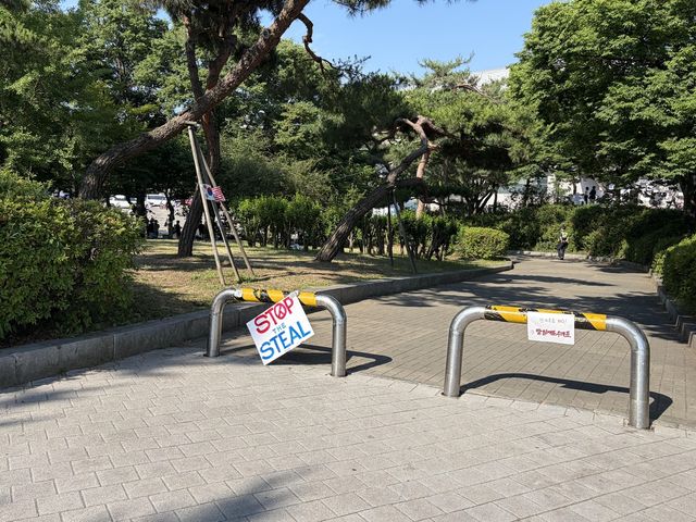 잠실 개표소 봉쇄 시위 현장