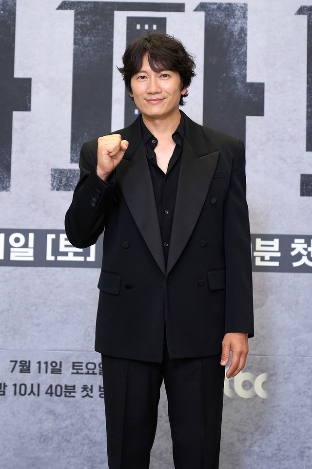 드라마 '아파트' 출연 배우 지성