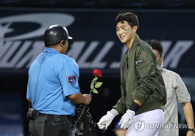 박종혁 '찡긋'