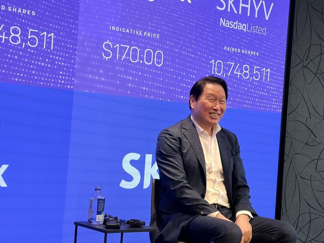 '나스닥 입성' 최태원 SK그룹 회장