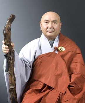 근일 대종사 입적