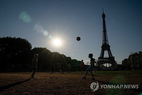 프랑스 파리 에펠탑 [EPA 연합뉴스 자료사진. 재판매 및 DB 금지] 