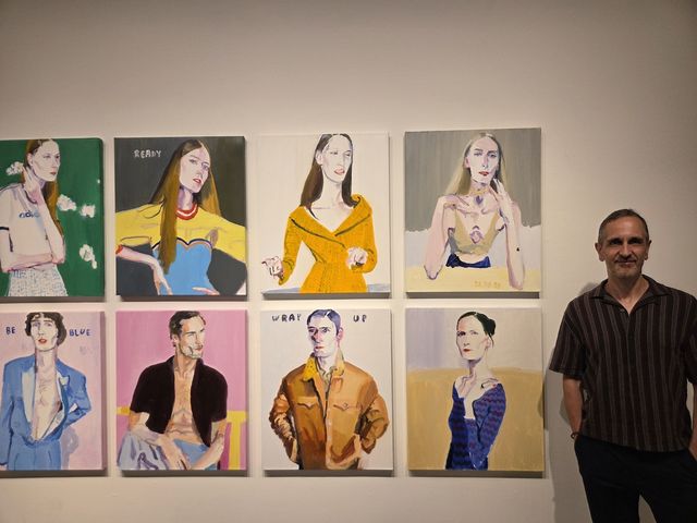 자비 솔라 작가