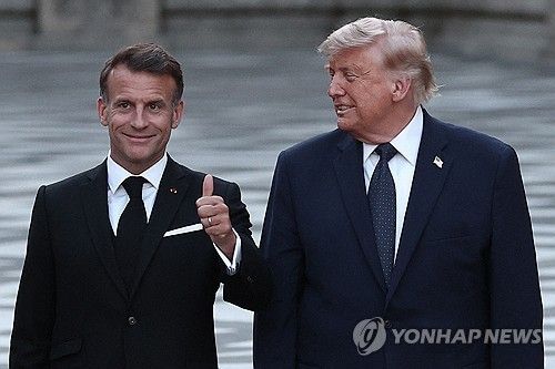 마크롱 대통령과 트럼프 대통령
