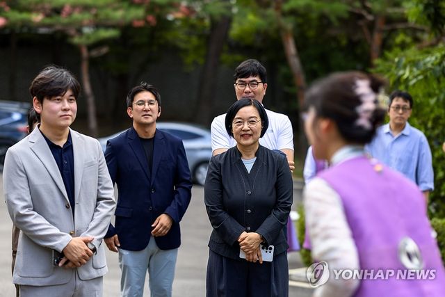 열린 브런치 참석한 한성숙 국무총리