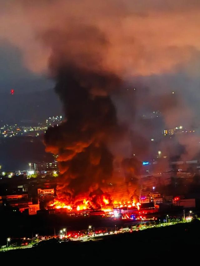 파주 전자제품 창고 화재