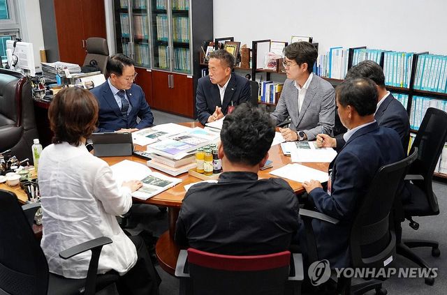 김왕규 양구군수, 허영 의원 찾아 지역 현안 해결 건의