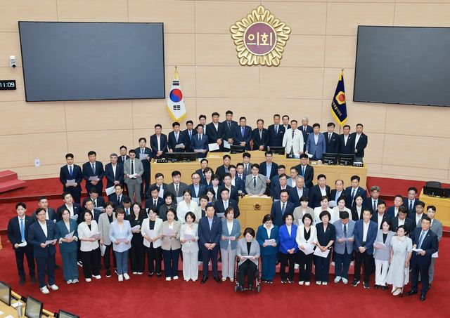 성명 발표하는 전남광주통합특별시의원들