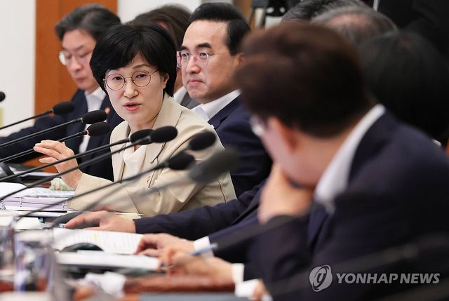 원민경 장관, 촉법소년 연령 기준 공론화 결과 보고