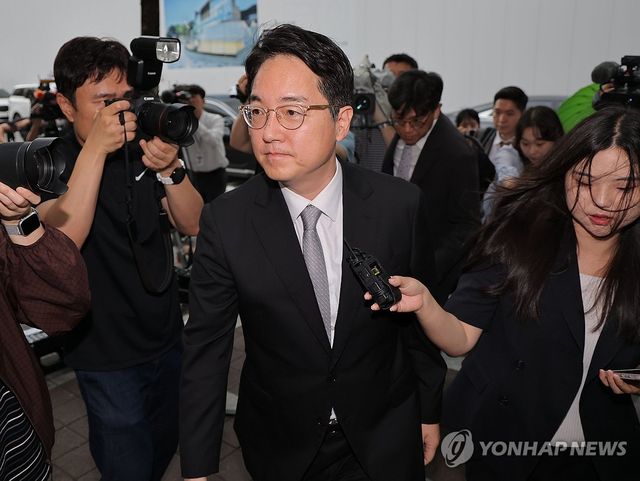 '김건희 수사 무마 의혹' 심우정 전 검찰총장 출석