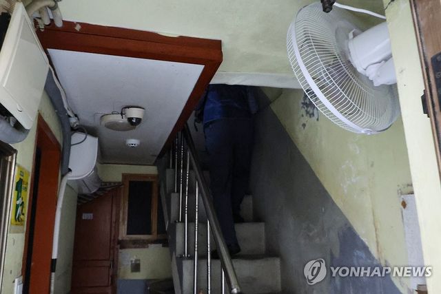쪽방 주민에 에어컨·선풍기 공급