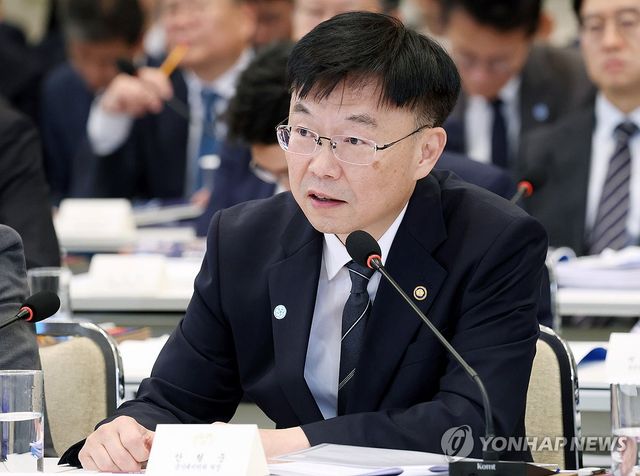 업무보고하는 안형준 국가데이터처장