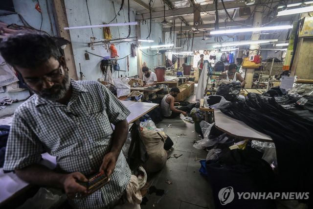 인도 뭄바이의 한 의류공장(기사와 직접 관련 없음)