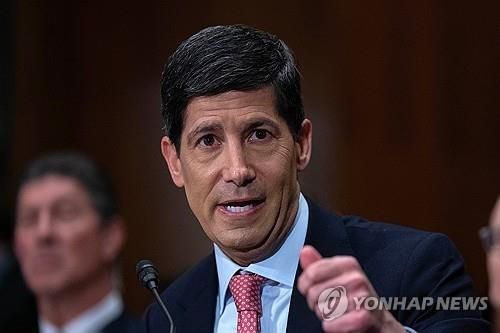 상원 은행위원회 청문 발언하는 케빈 워시