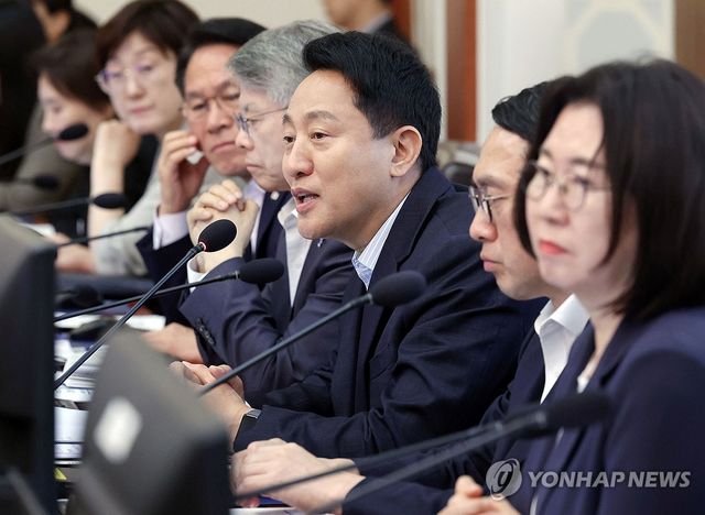 국무회의 참석한 오세훈 시장