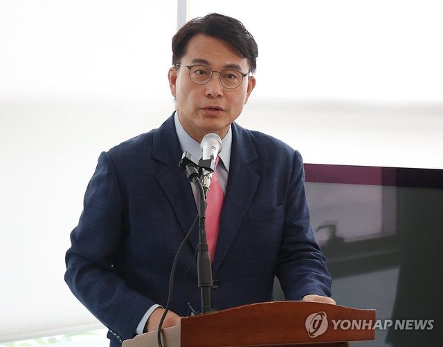 송파구선거관리위원회 찾은 윤상현 선관위 국조특위 위원장